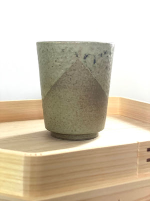 Yama-no-ue Cup
